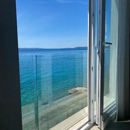 Epetium Beach Villa Appartement *