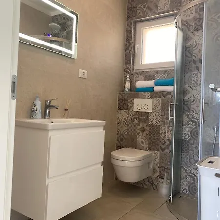 Appartement Epetium Beach Villa *