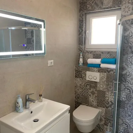 Appartement Epetium Beach Villa *
