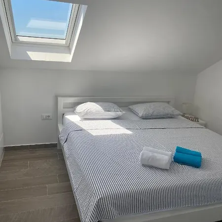 Διαμέρισμα Epetium Beach Villa Σπλιτ