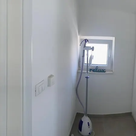 Epetium Beach Villa * Σπλιτ
