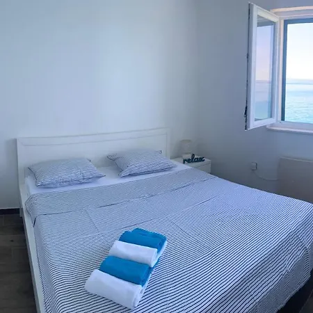 Appartement Epetium Beach Villa